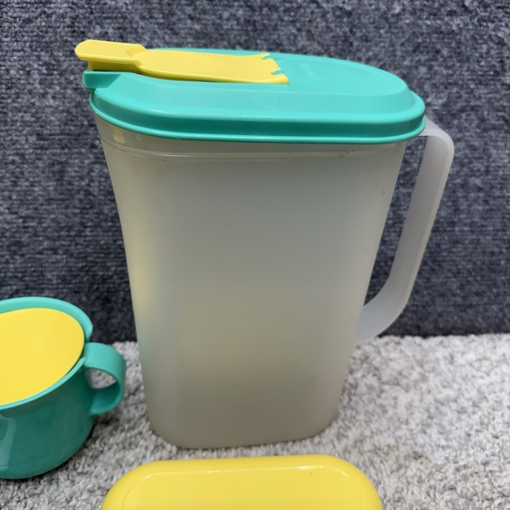 Vintage Tupperware huge lot salt pepper shaker cream sugar pitcher butter AS IS - Picture 4 of 16